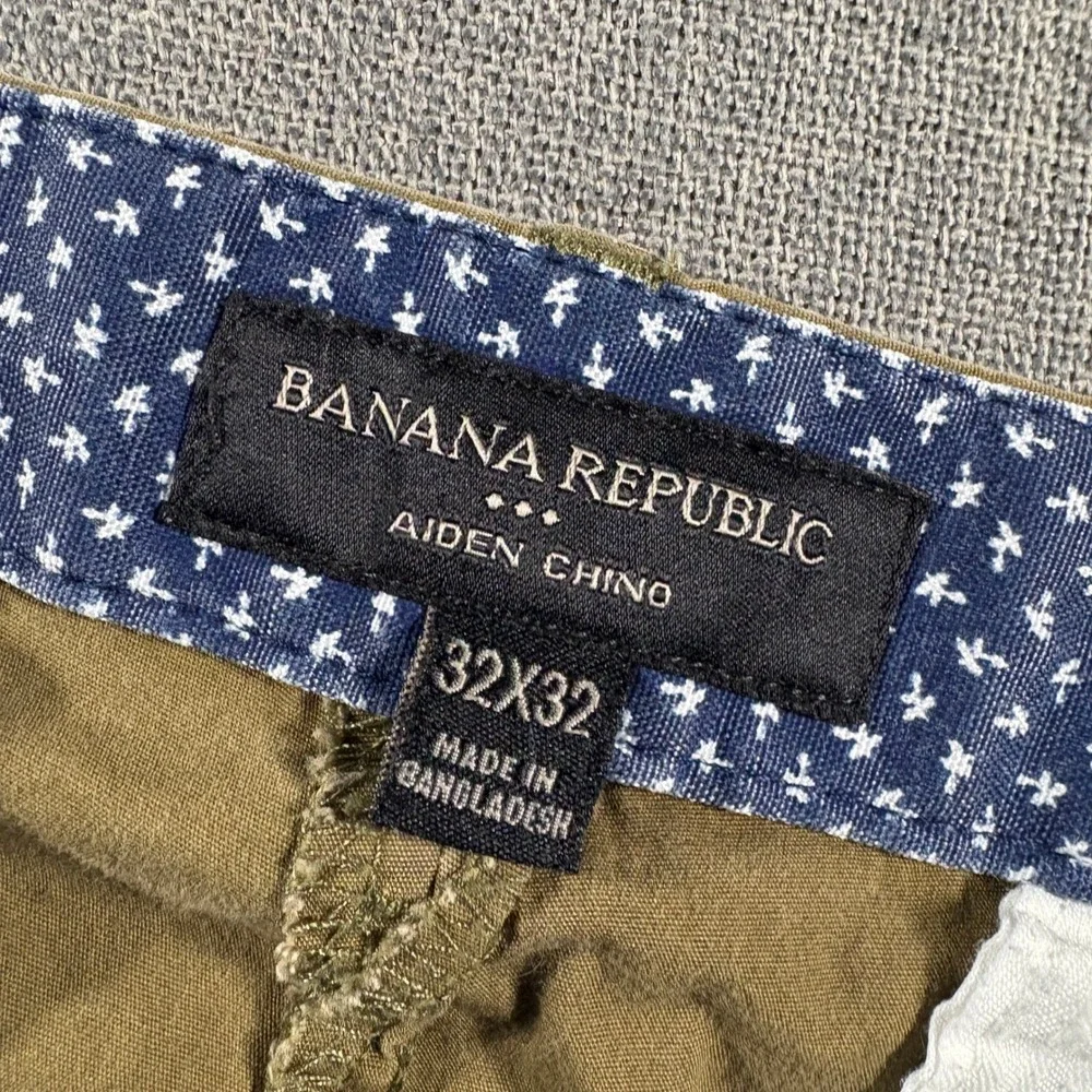 Banana Republic aiden chino